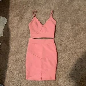 2 piece set
